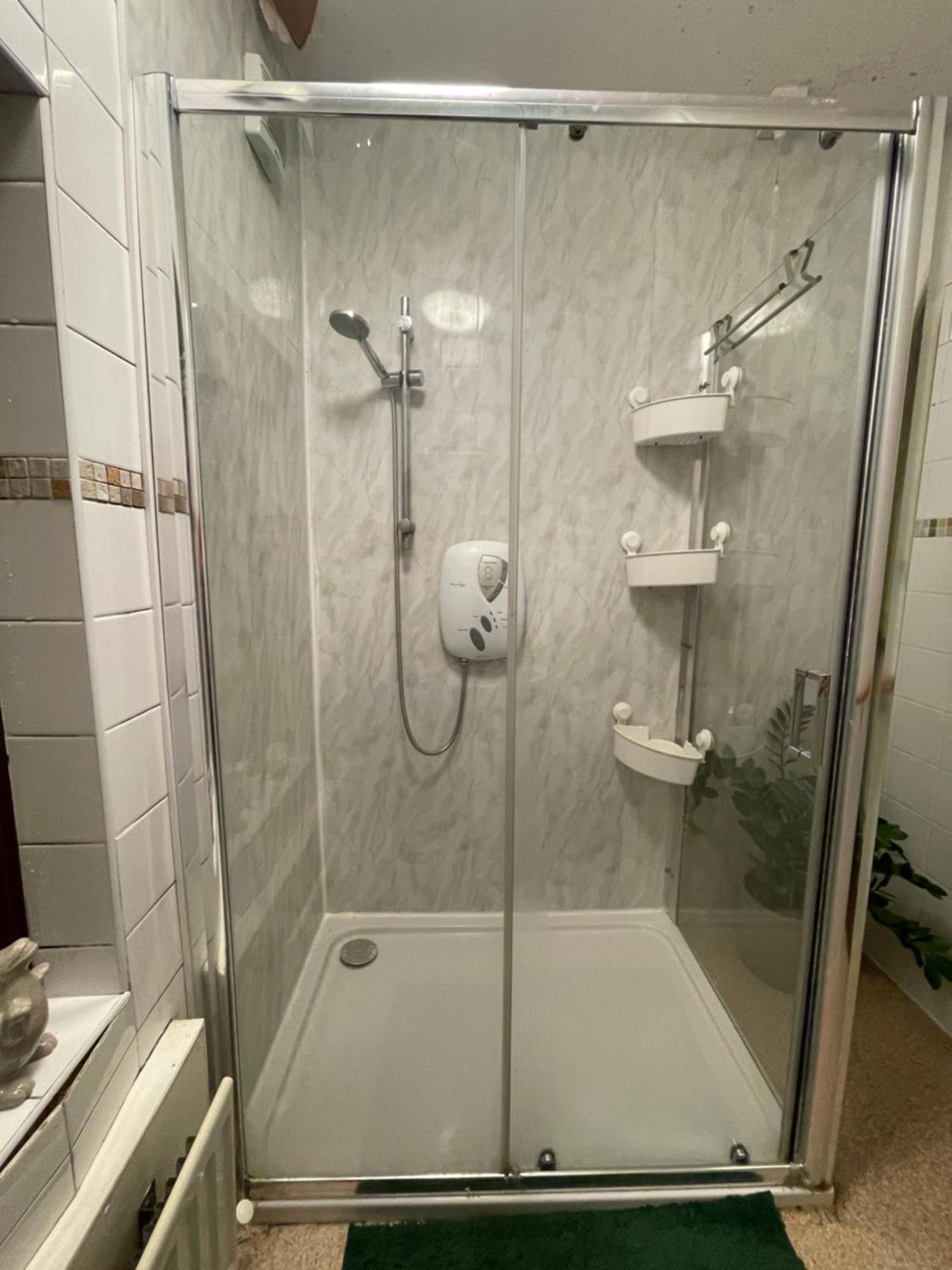 House In Antrim Road Hotel Белфаст Екстериор снимка
